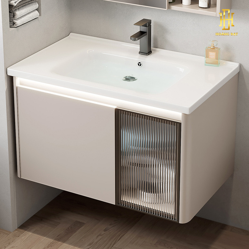 Lavabo nhựa PVC bền đẹp, chống ẩm mốc, phù hợp cho mọi không gian vệ sinh hiện đại.