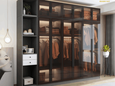 Tủ quần áo thiết kế thông minh, tối ưu từng góc nhỏ giúp căn phòng luôn gọn gàng và tinh tế.